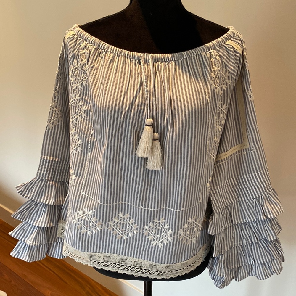 Love Sam blouse size M